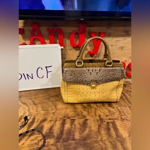 Brahmin Elegant leather purse! Crocodile design .